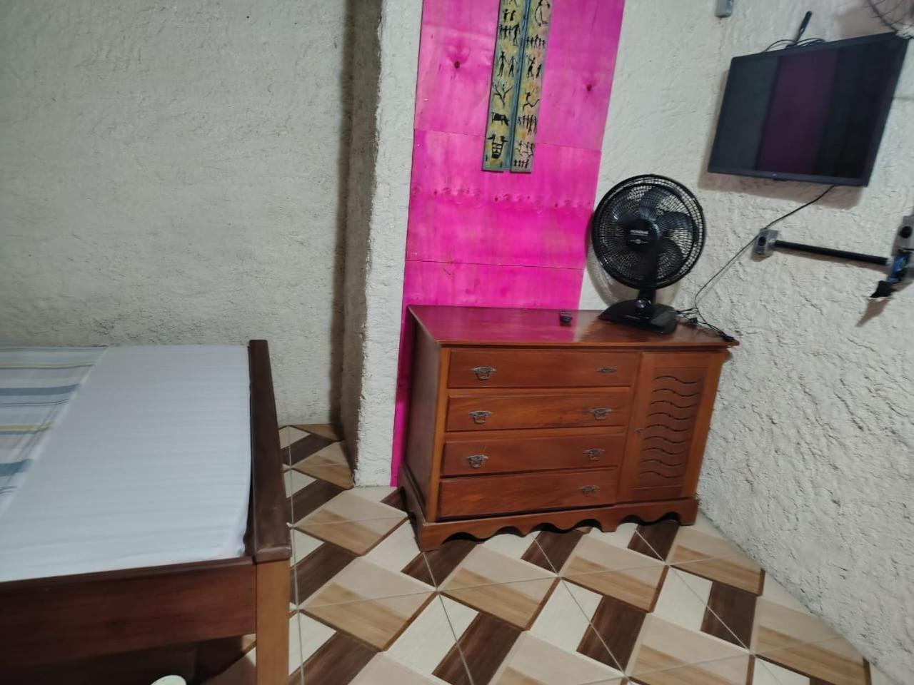 Hostel Canto Da Praia Sao Sebastiao - Proximo Ao Enrocamento Caraguatatuba エクステリア 写真