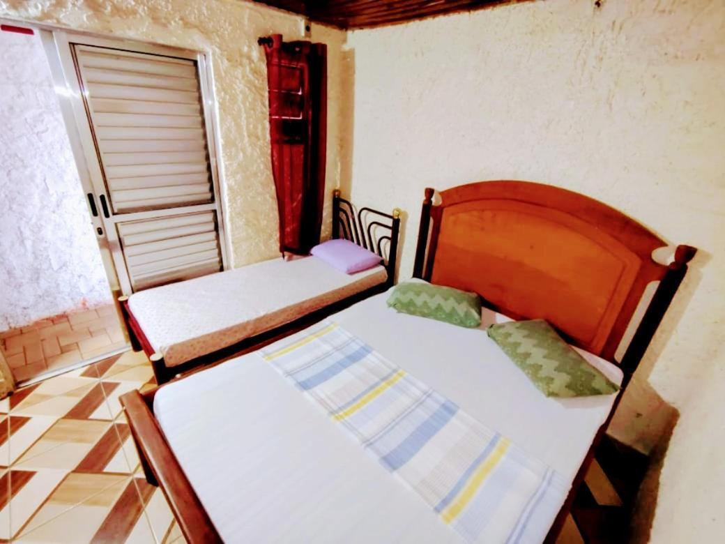 Hostel Canto Da Praia Sao Sebastiao - Proximo Ao Enrocamento Caraguatatuba エクステリア 写真